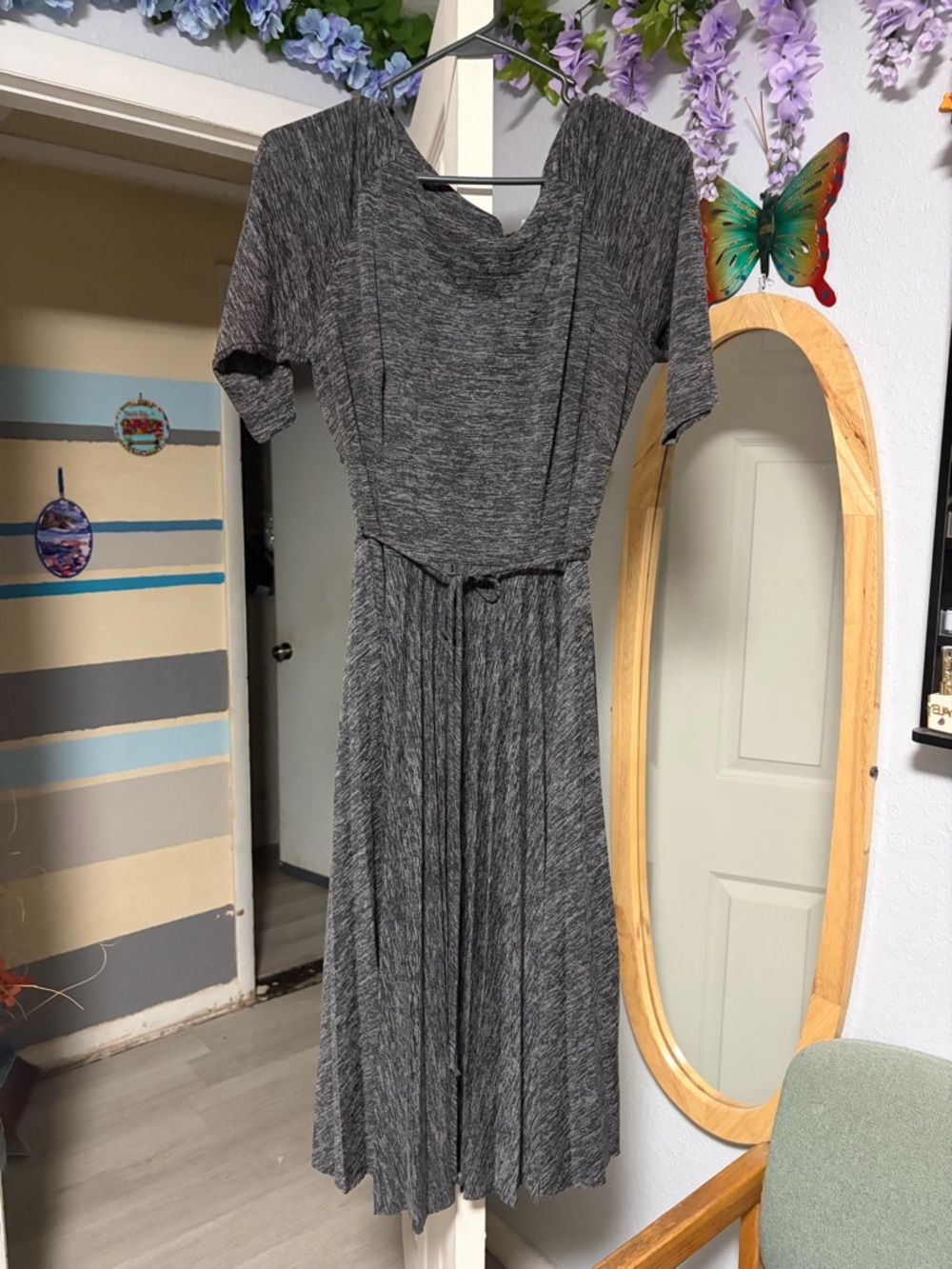 Taylor Charcoal Gray Short-Sleeve Midi Dress with Tie Waist